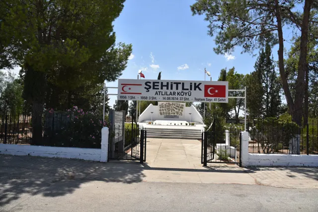 Atlılar katliamı