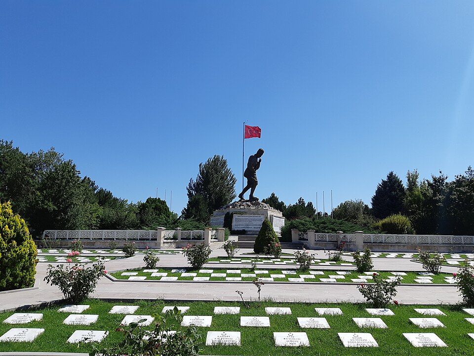Büyük Taarruz Şehitliği