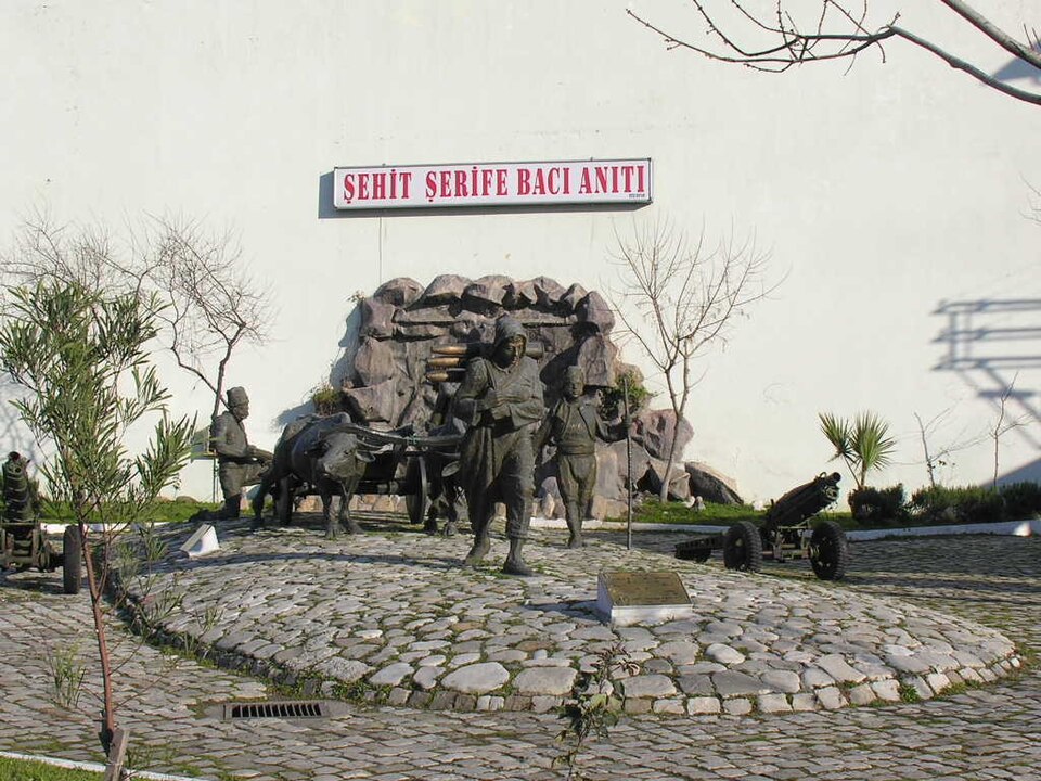 Şerife Bacı
