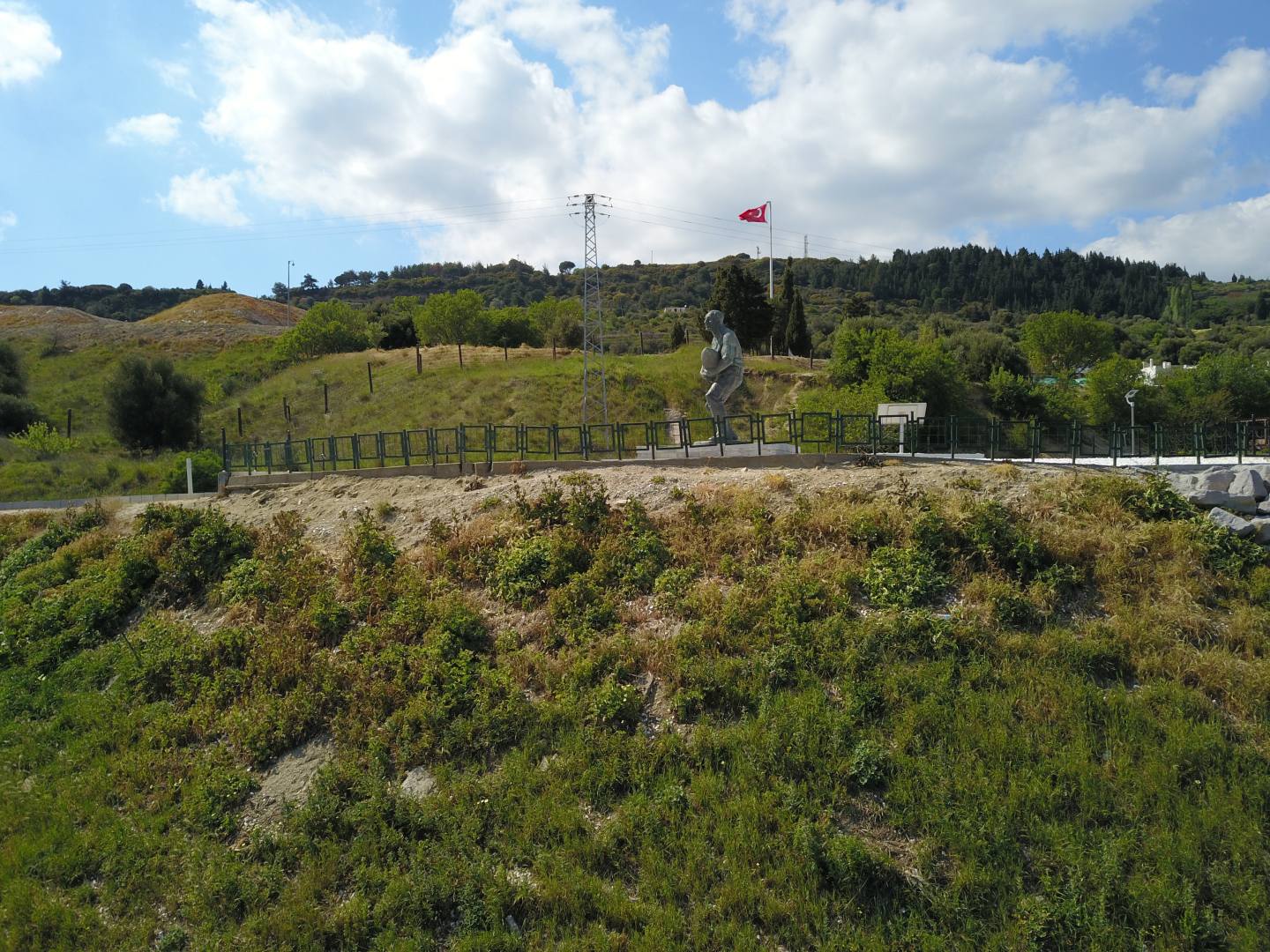 Seyit Onbaşı Heykeli