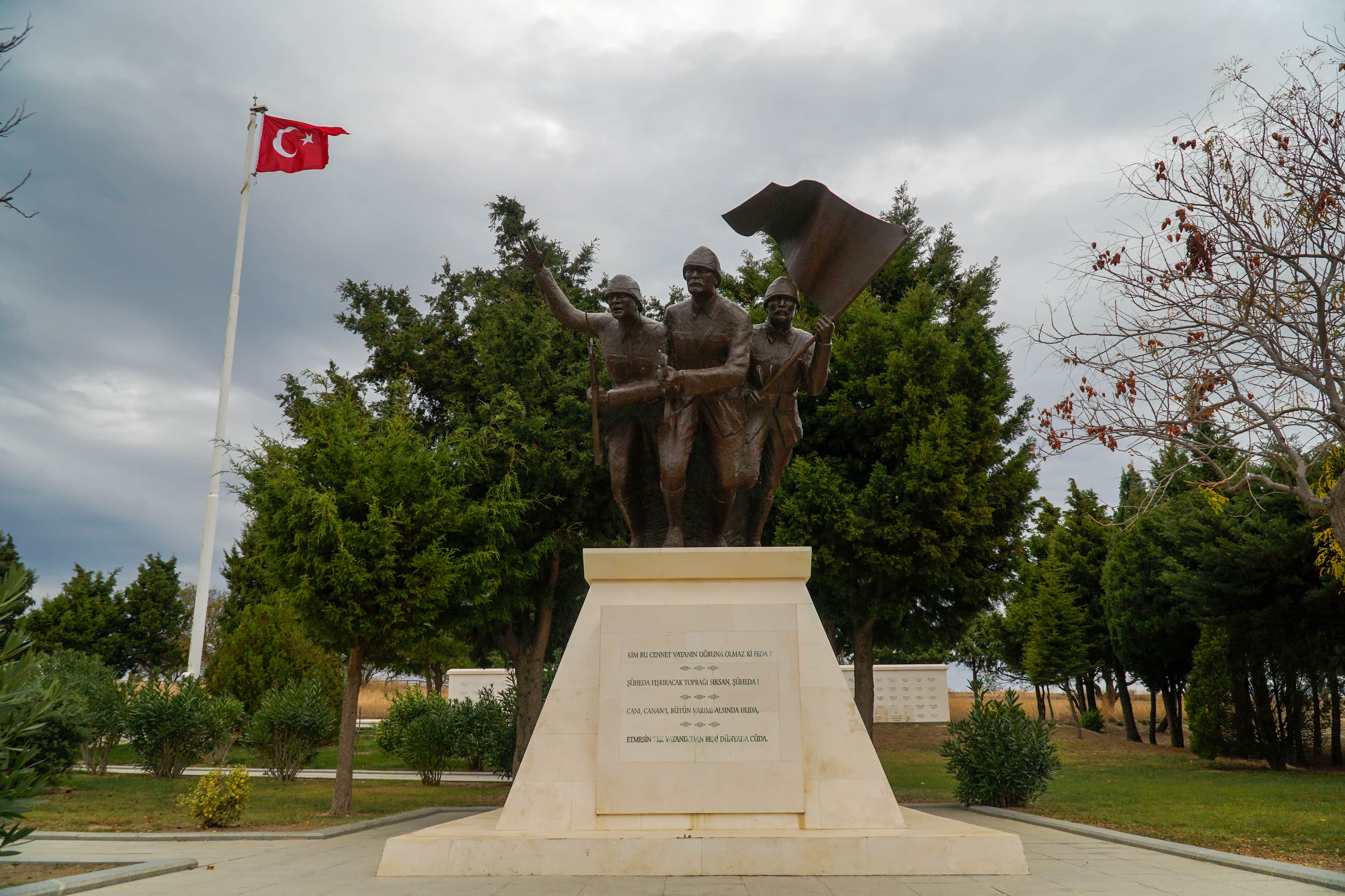 Yahya Çavuş Şehitliği ve Anıtı